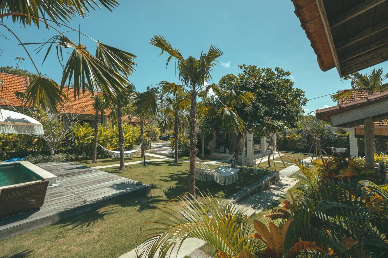 Uluwatu Cari Surf Camp & Studio'S מראה חיצוני תמונה