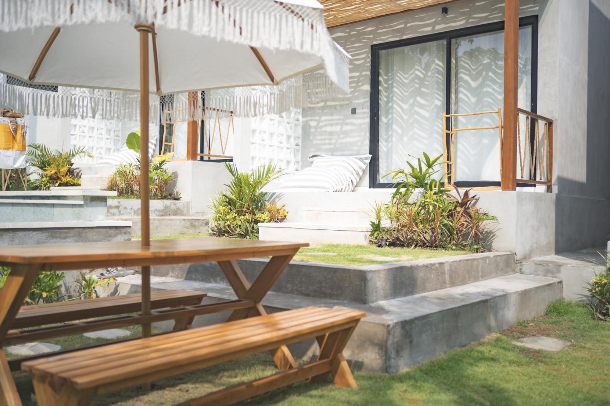 Uluwatu Cari Surf Camp & Studio'S חדר תמונה